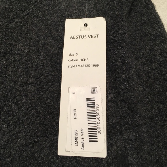 Lululemon Lab Aestus Vest Heathered Charcoal NWT - Picture 6 of 6
